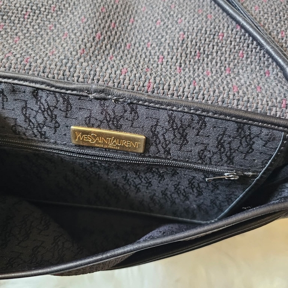 YSL Crossbody / Shoulder Bag - Picture 9 of 15